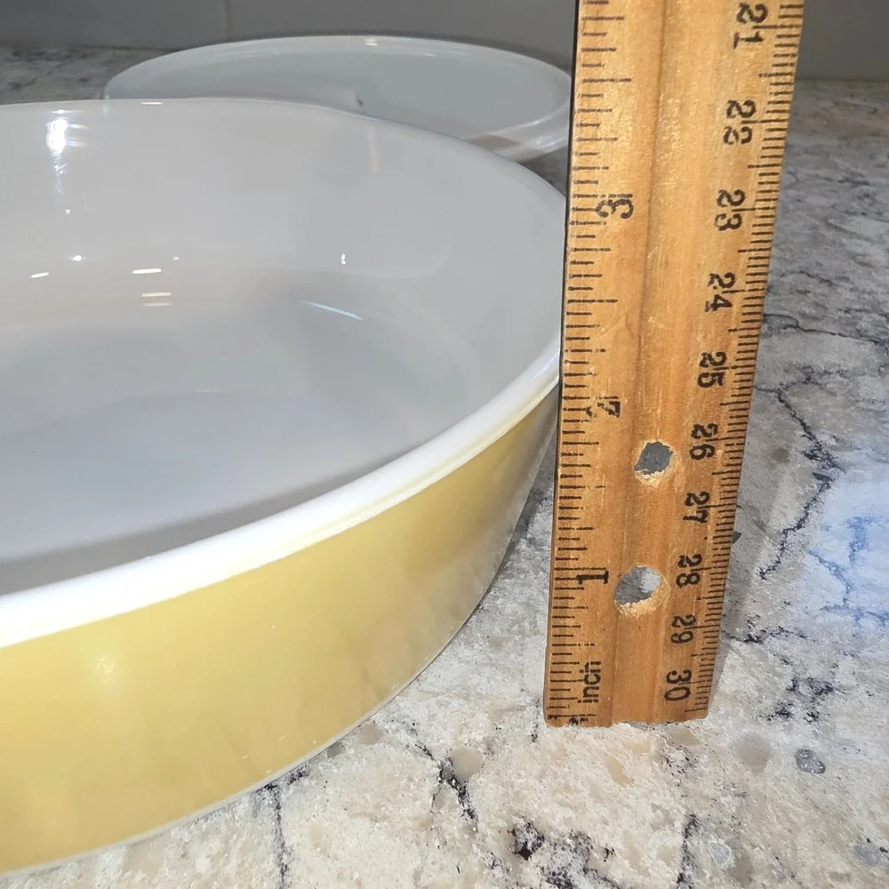 Vintage Corning Ware B-1-B 1 Qt Casserole Dish with Lid Yellow Butterscotch MCM